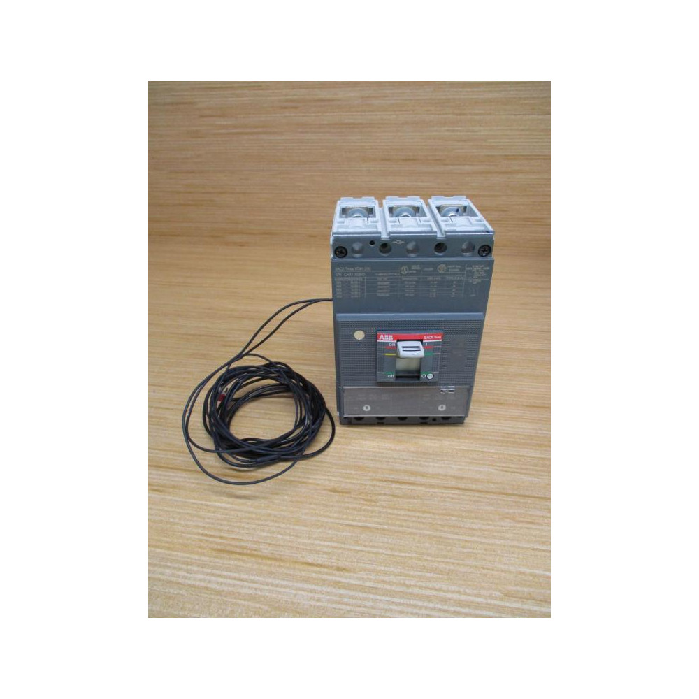 ABB XT4N 250 SACE Tmax 250A Circuit Breaker XT4N250 2 Wire Lead - Used