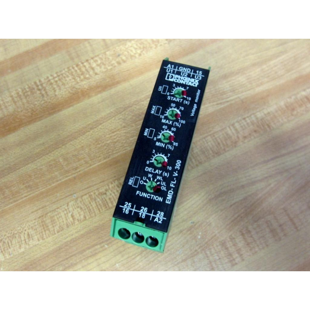 Phoenix Contact EMD-FL-V-300 Monitoring Relay 2866048 - Used Phoenix Contact EMD-FL-V-300 Monitoring Relay 2866048 - Used