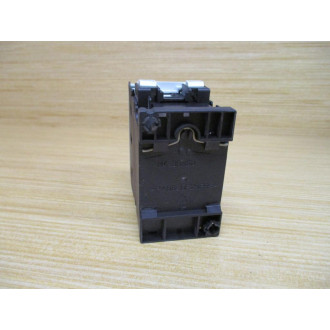 Siemens 3RT1026-1AK60 Contactor 3RT10261AK60 - Used