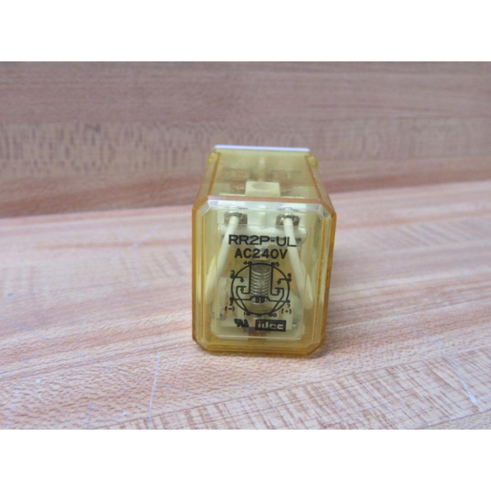 IDEC RR2P-UL AC240V Relay RR2PULAC240V - Used IDEC RR2P-UL AC240V Relay RR2PULAC240V - Used