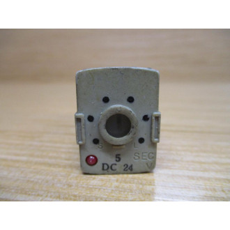 Fuji Electric ST5P-DC24V-5S Timer Relay ST5P-OZP - Used