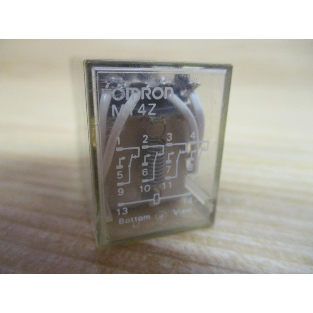 Omron MY4Z-DC24V Relay MY4Z-24V DC - Used