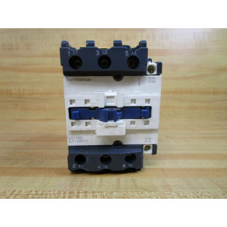 Schneider Electric LC1D65F7 Contactor WOut Cover, Chipped - Used