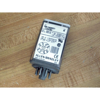 Allen Bradley 700-HA32Z1-110VDC Relay 700HA32Z1 Ser.B - Used