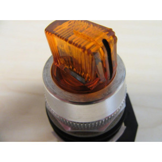 Allen Bradley 800T-16HX2KB6 Selector Switch 800T16HX2KB6 Amber - New No Box