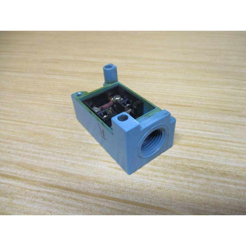 Honeywell MPB10 Receptacle Base For 4Blade Plug In - Used