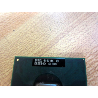 Intel SLB3S CPUMicroprocessor - Used