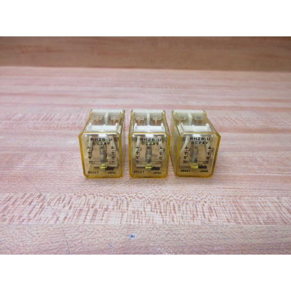 IDEC RH2B-U DC24V Relay RH2BUDC24V (Pack of 3) - New No Box