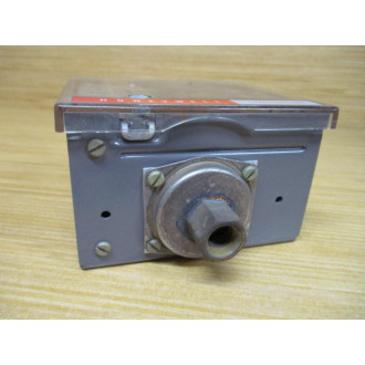 Honeywell L404T 1030 2 Pressuretrol Controller L404T 1030 WO Siphon