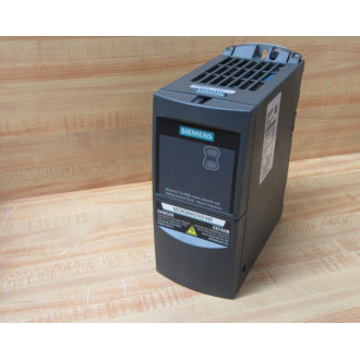 Siemens 6SE6440-2UD15-5AA1 Frequency Converter 6SE64402UD155AA1