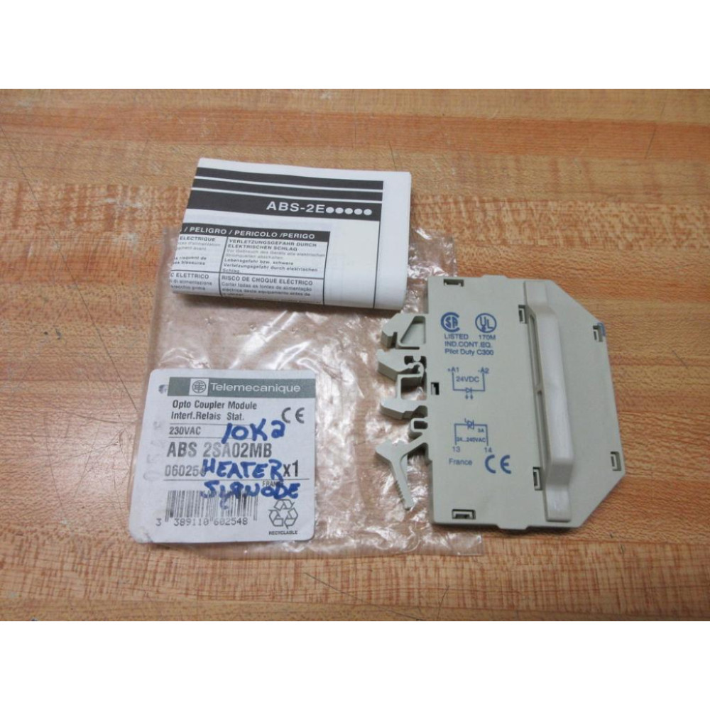 Telemecanique ABS 2SA02MB Interface Relay ABS2SA02MB