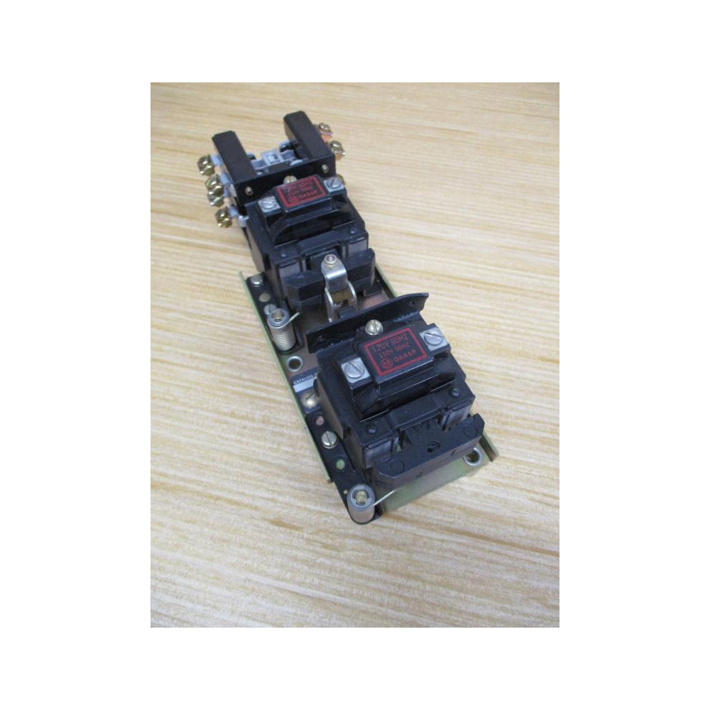 Allen Bradley 700-BXL220A1 AC Relay 700BXL220A1 Ser. B - New No Box