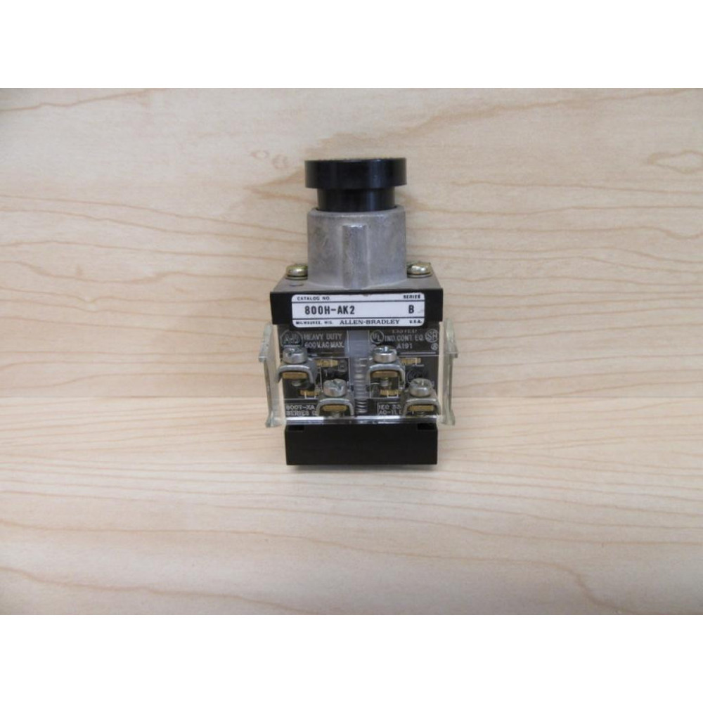 Allen Bradley 800H-AK2 Push Button Switch WO Trim Collar