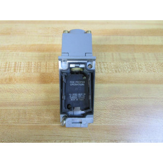 Allen Bradley 802T-HP1 Oiltight Limit Switch 802THP1 Switch WOut Base