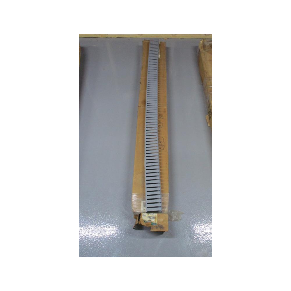 Panduit G1X4LG6 Wire Slot Duct (Pack of 11)