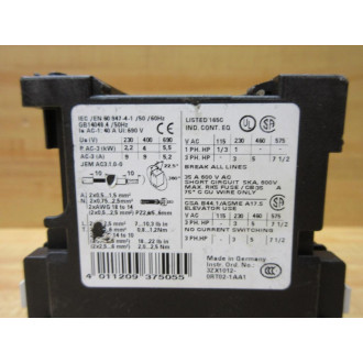 Siemens 3RT1023-1BB40 Contactor 3RT1023-1B..0 Cracked, WOut Auxiliary - Used