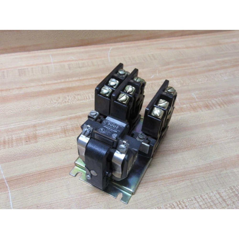 Joslyn Clark 5UU2-76 Relay 7305 PMA - Used Joslyn Clark 5UU2-76 Relay 7305 PMA - Used