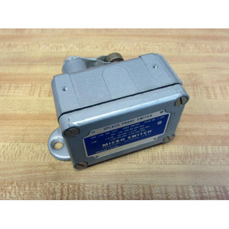 Micro Switch OP-AR Honeywell Limit Switch 0P-AR Bracket Mounted - New No Box