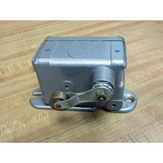 Micro Switch OP-AR Honeywell Limit Switch 0P-AR Bracket Mounted - New No Box