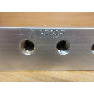 D79395 Manifold Block - Used