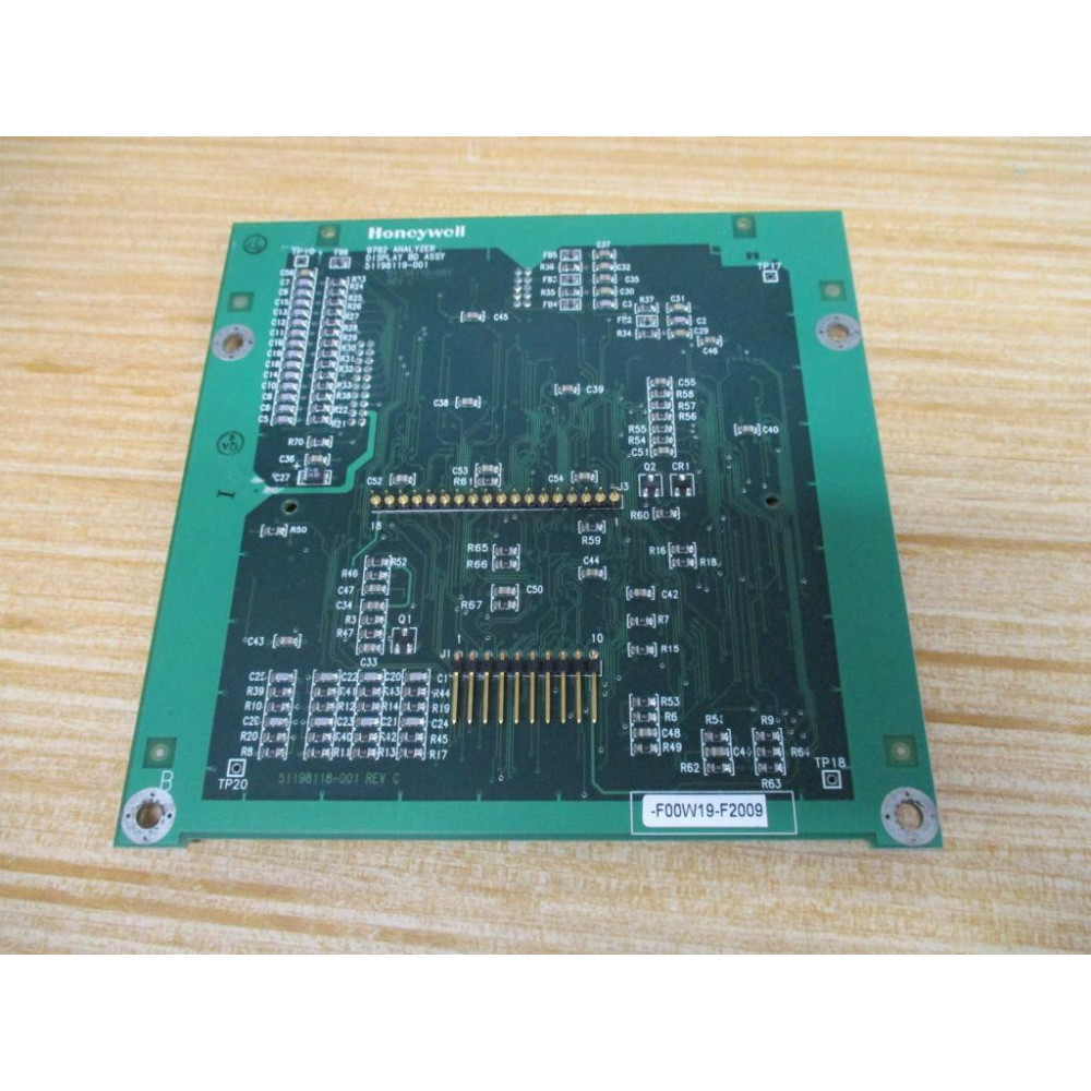 Honeywell 51198119-001 Analyzer Display Board 51198119001 - Used