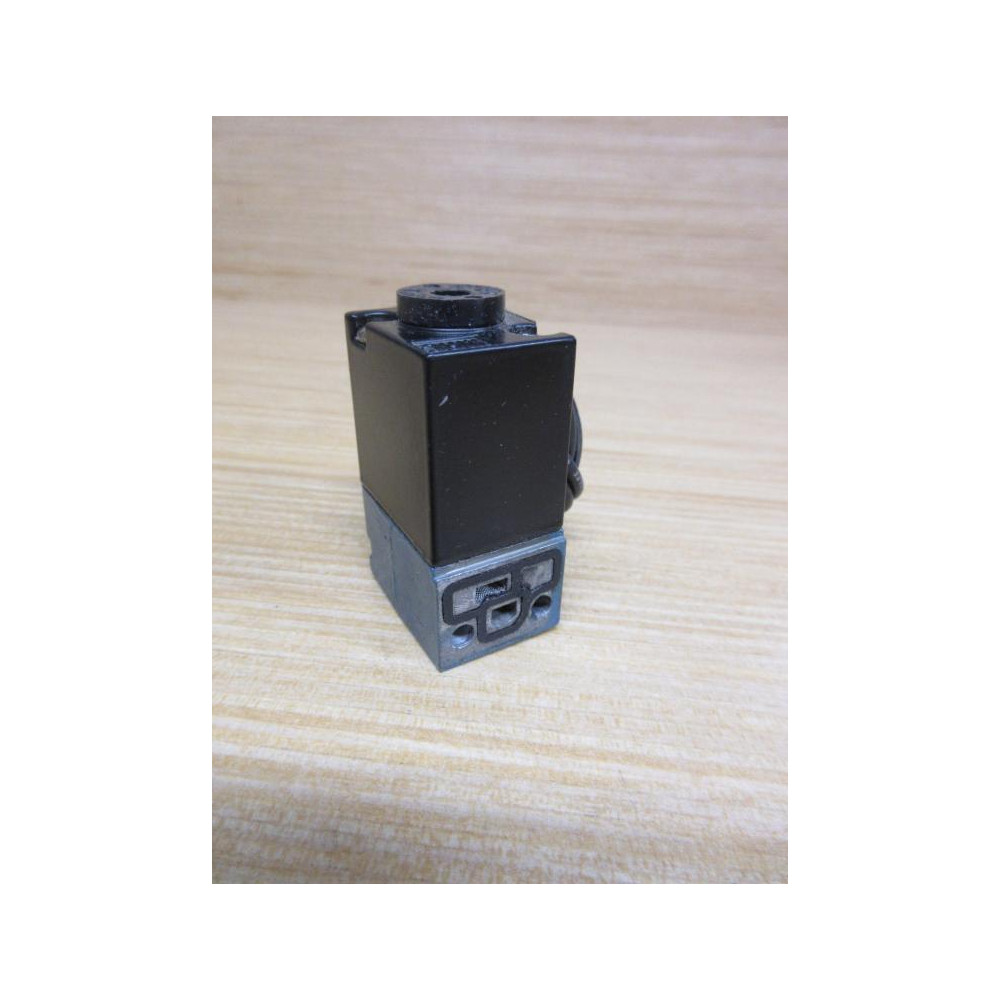 Mac Valves PME-111BAAA Pilot Valve Assembly PME111BAAA - New No Box