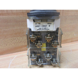 Allen Bradley 800T-J2KU7 Selector Switch 800TJ2KU7 W(4) 800T-XA - Used