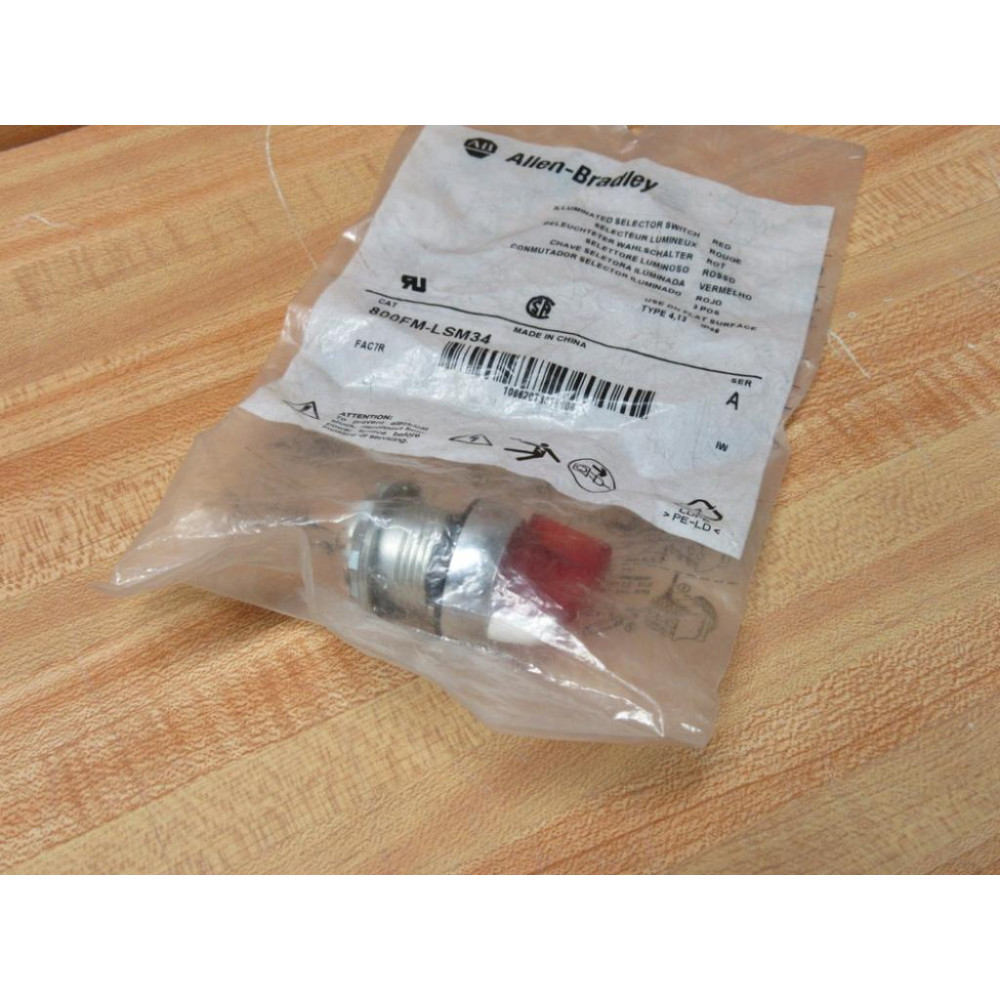 Allen Bradley 800FM-LSM34 3-Pos. Illum. Red Switch 800FMLSM34