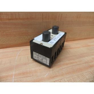 Hubbell 67542-001 Pushbutton Station PBS 67542001 Cracked Corner - Used