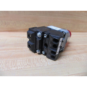 Siemens 52PT6G2AY Momentary Illum. Push Button W52AATGBY  52BJK - New No Box