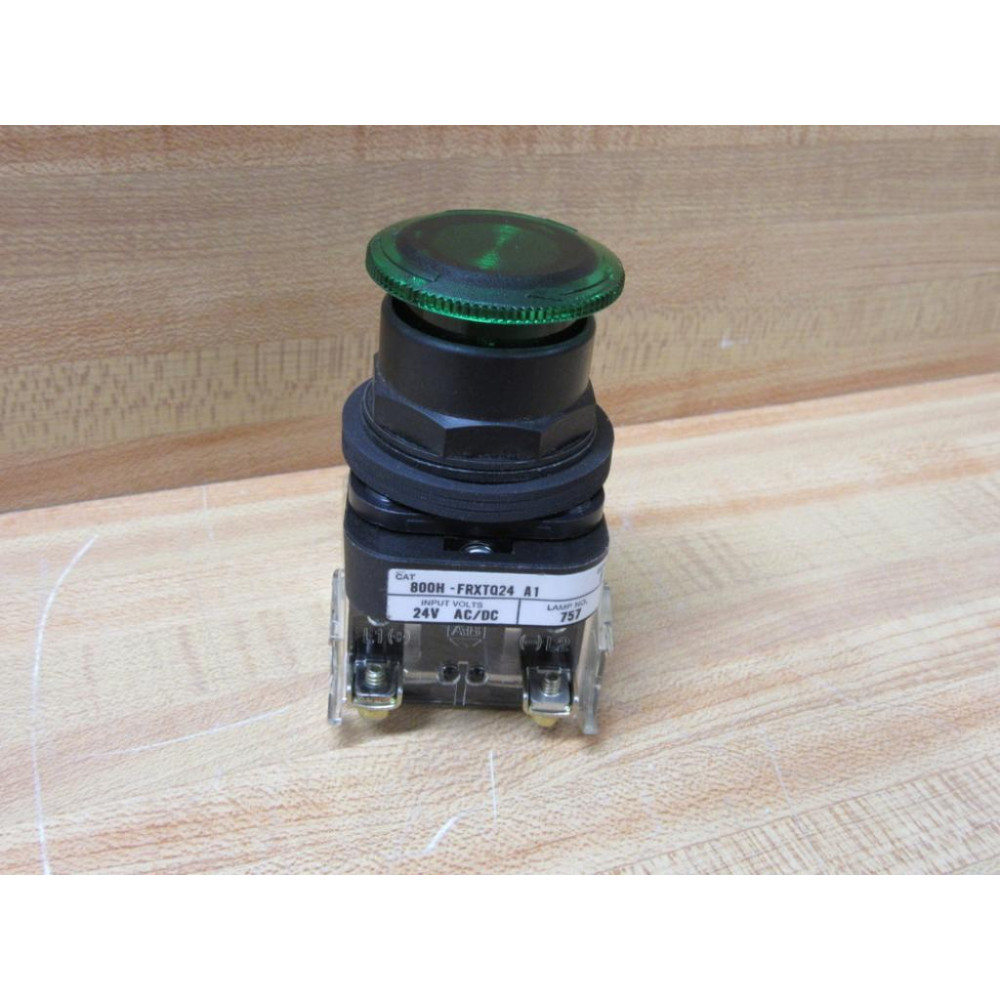 Allen Bradley 800H-FRXTQ24GA1 Button W800T-XA1 - New No Box Allen Bradley 800H-FRXTQ24GA1 Button W800T-XA1 - New No Box