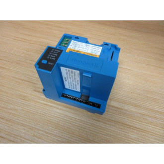 Honeywell RM7895 B 1013 Burner Control RM7895B1013 WO Dust Cover - Used