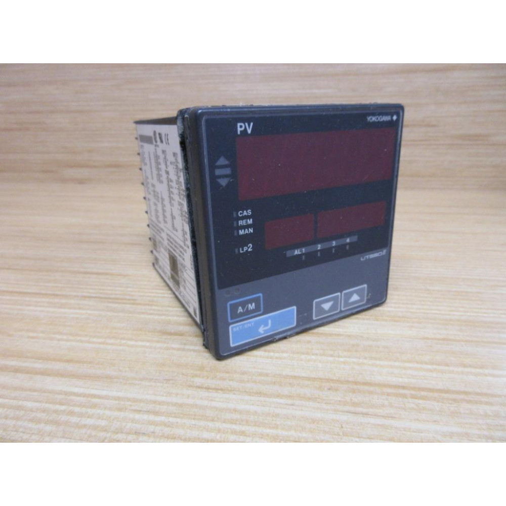 Yokogawa UT550-00 Digital Indicating Controller UT55000 - Used Yokogawa UT550-00 Digital Indicating Controller UT55000 - Used