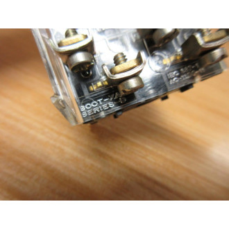 Allen Bradley 800T-J631B Keyed Selector Switch