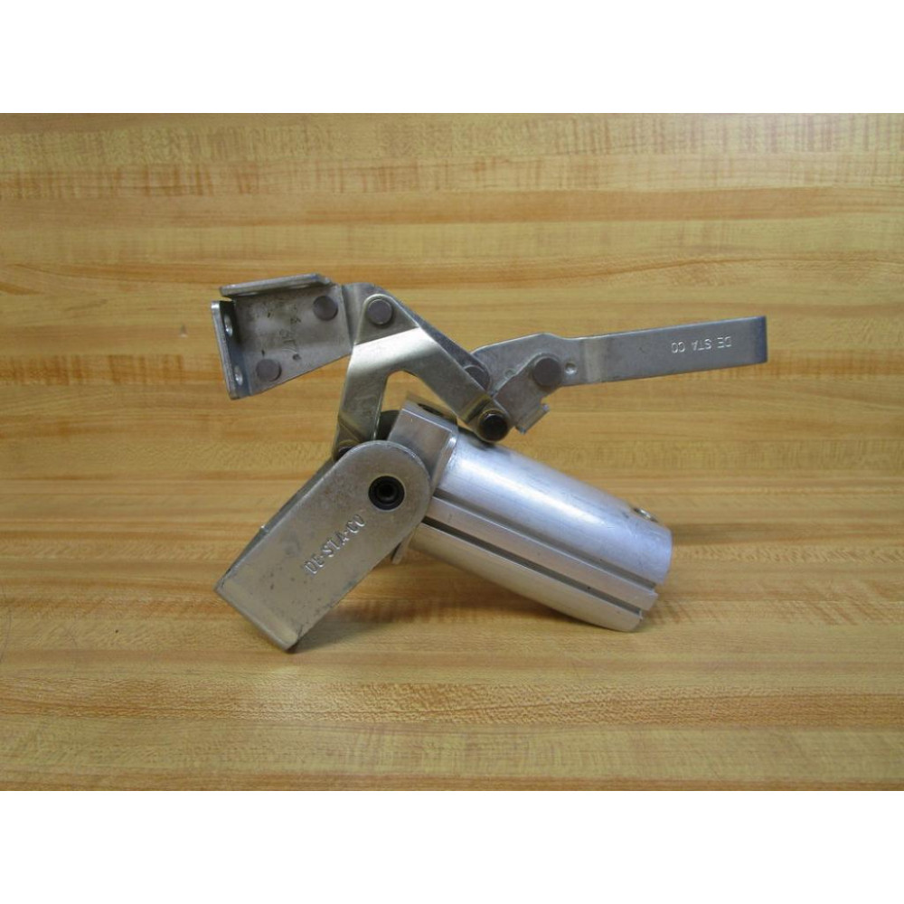 Destaco 807350 Pneumatic Toggle Clamp - New No Box