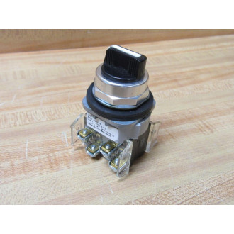 Allen Bradley 800T-J2KC7B Selector Switch 800TJ2KC7B (2) 800T-XA - New No Box