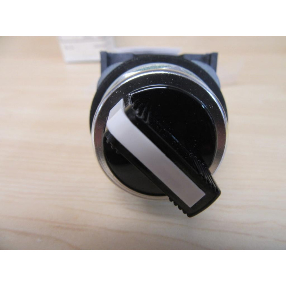 Allen Bradley 800T-H2AF Selector Switch