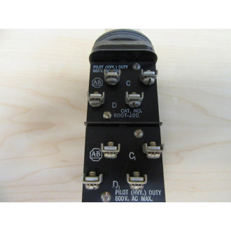 Allen Bradley 800T-J2C Selector Switch 800TJ2C Series A