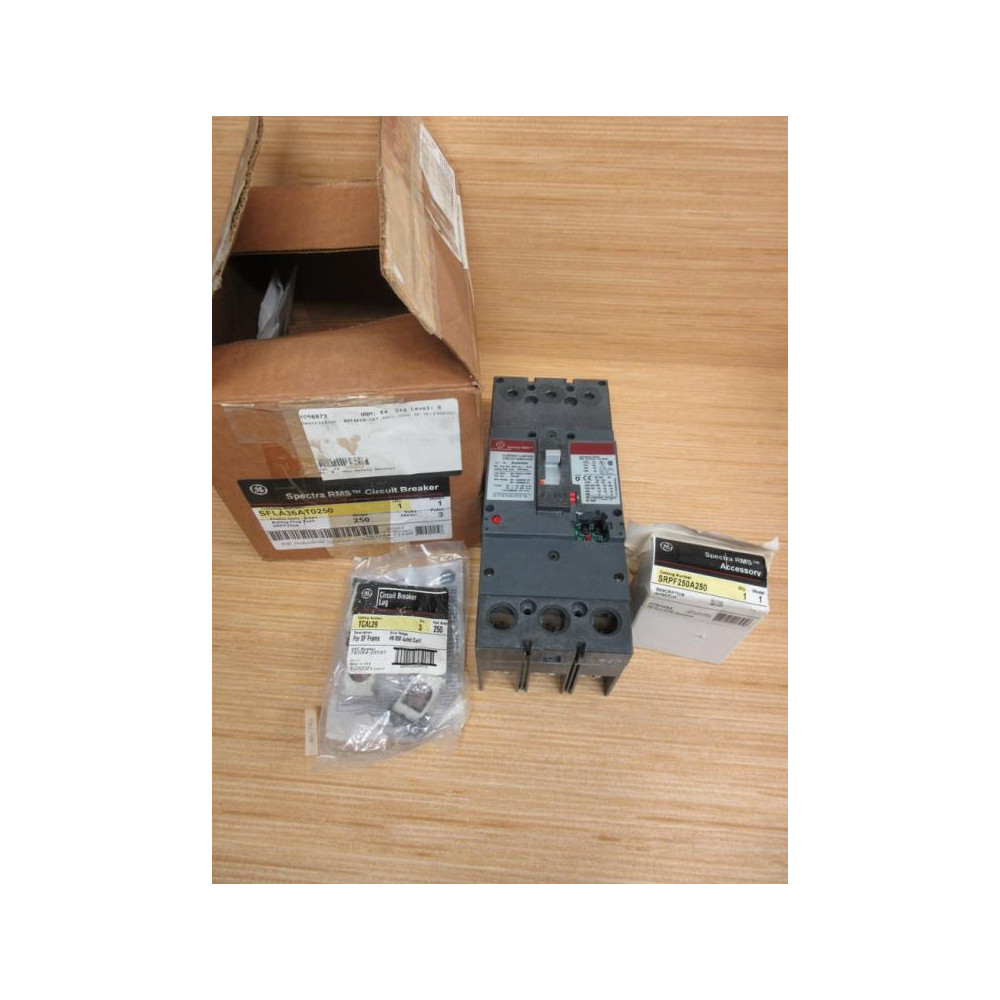 General Electric SFLA36AT0250 GE 250A Circuit Breaker WTCAL29, SRPF250A250