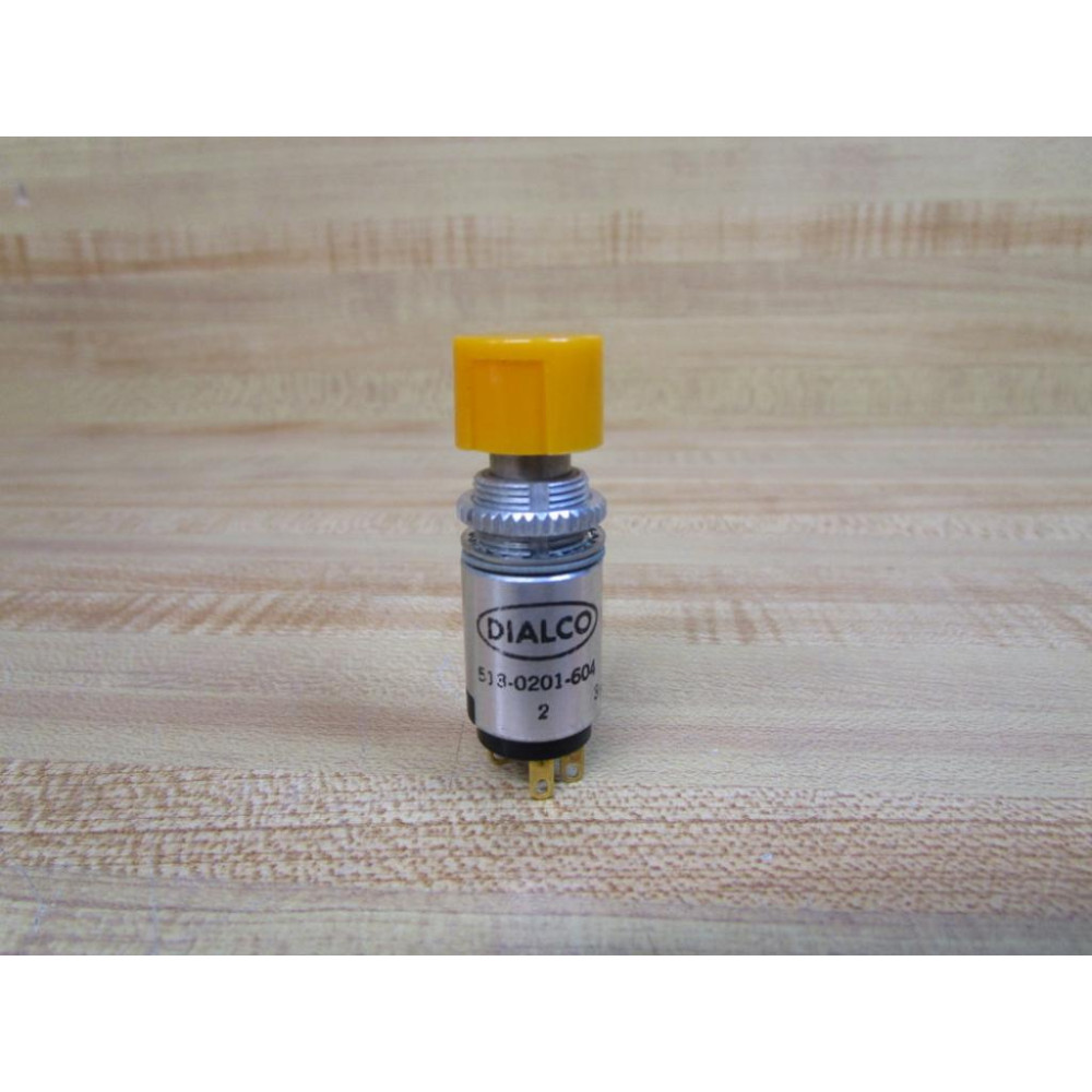 Dialco 513-0201-604 Dialight Push Button Switch 5130201604 - New No Box