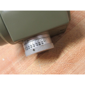 Wild Heerbrugg GPM 4 Metric Optical Micrometer 2345030 422 504 - Used