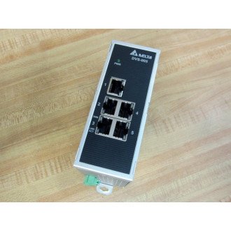 Delta DVS-005I00 Industrial Ethernet Switch DVS-005 - Used