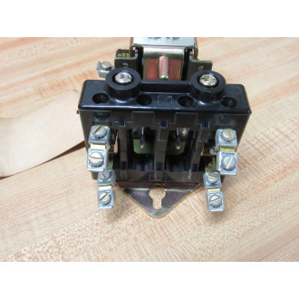 Square D 8501-A0-20 Magnetic Relay 8501-AO-20 110-115V 60CY