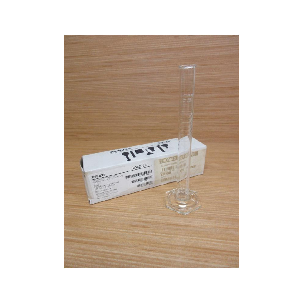 Pyrex 3022-25 Corning Cylinder 3022