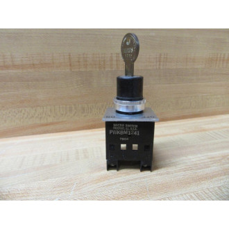 Micro Switch PWKBM1241 Keyed Selector Switch 2 Pos - Used