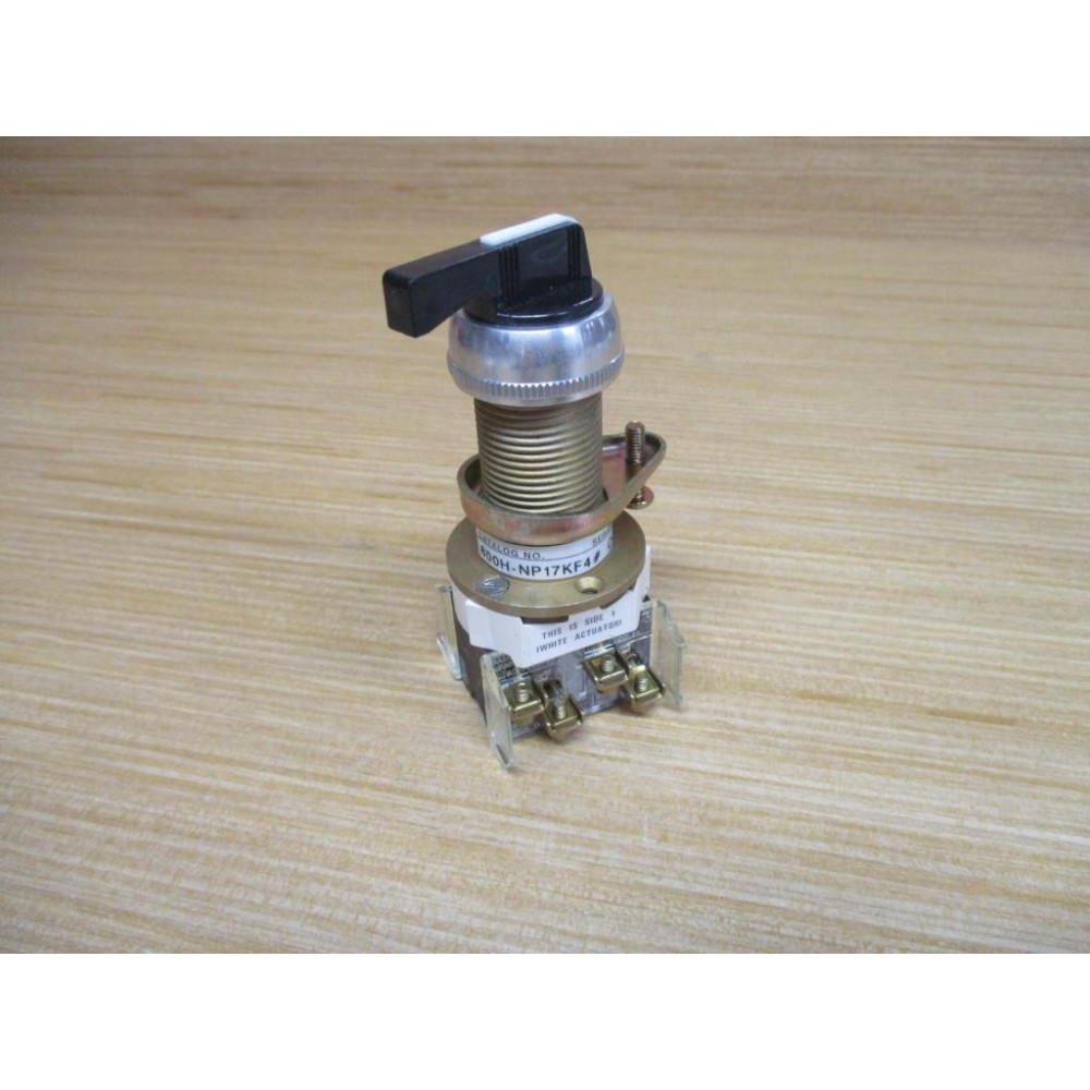Allen Bradley 800H-NP17KF4AAXX Selector Switch 800HNP17KF4AAXX - New No Box