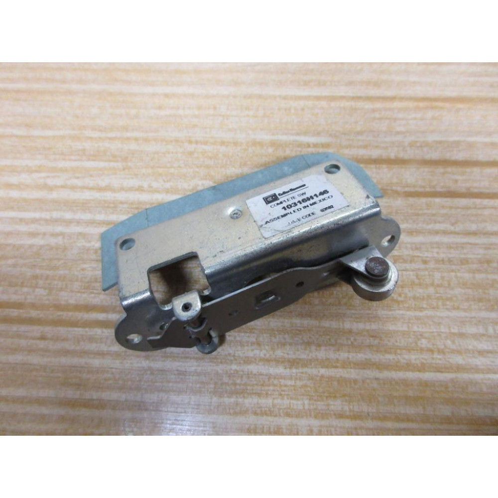 Cutler Hammer 10316H146 Roller Lever - Used