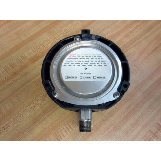 Ametek US Gauge 4" Filled Gauge 0-2000 PSI Solfrunt - New No Box