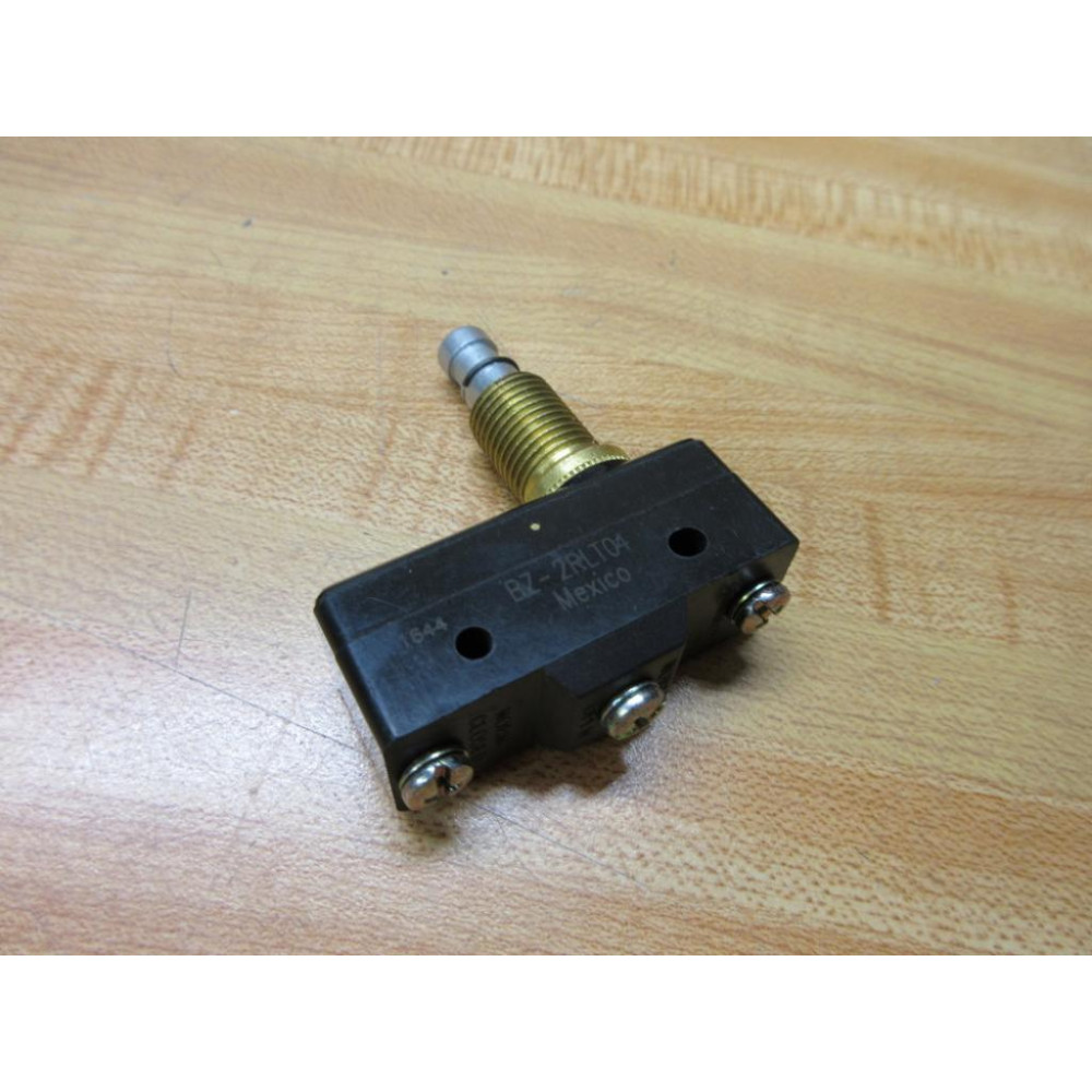 Micro Switch BZ-2RLT04 Switch  M88051-001 Button Type - New No Box