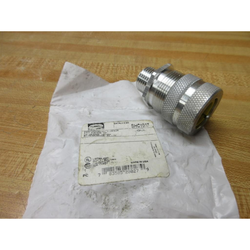 Hubbell SCH1027 Cord Connector